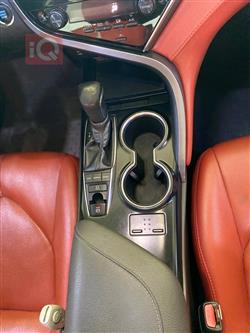 تۆیۆتا کامری